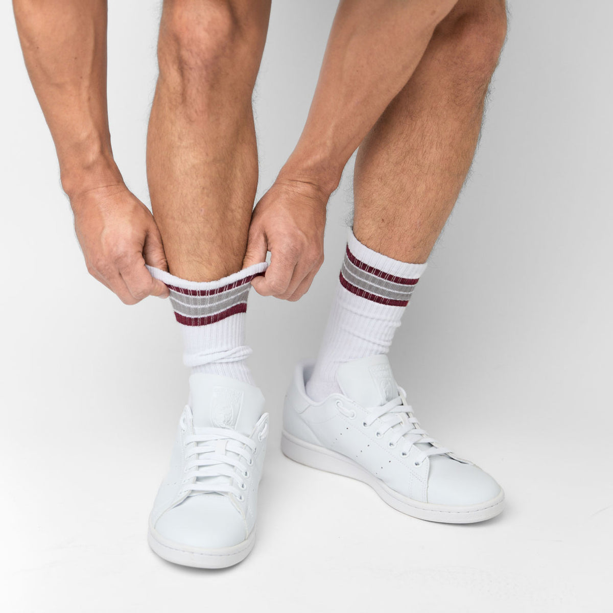 White Maroon 4 Stripe Casual Socks